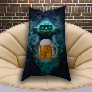 Подушка з 3D принтом Йода Джин і пиво. Обери свою сторону