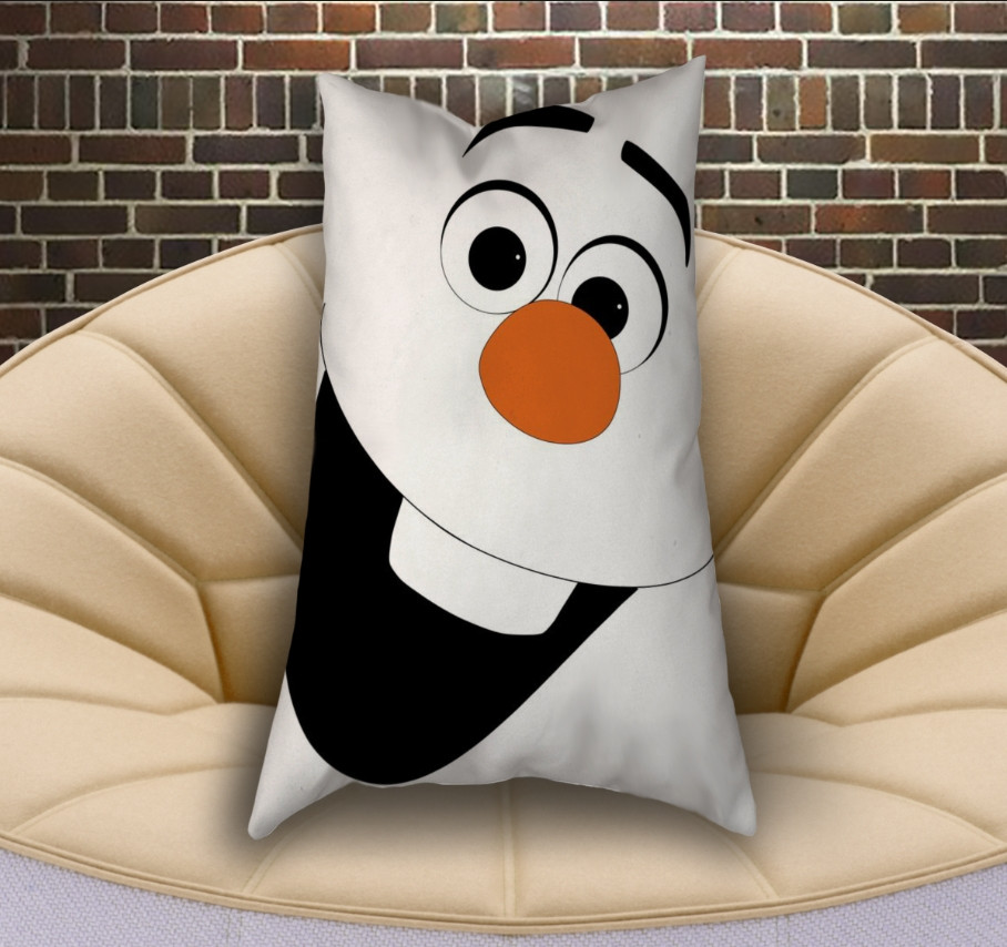 Подушка з 3D принтом Сніговик Олаф