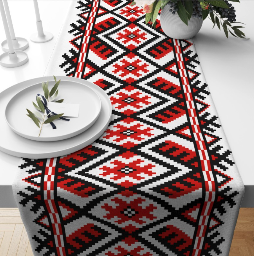 Раннер (доріжка на стіл) з принтом Вишиванка