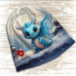 Шапка з 3D принтом - Маленький блакитний дракончик в снігу. Всі розміри