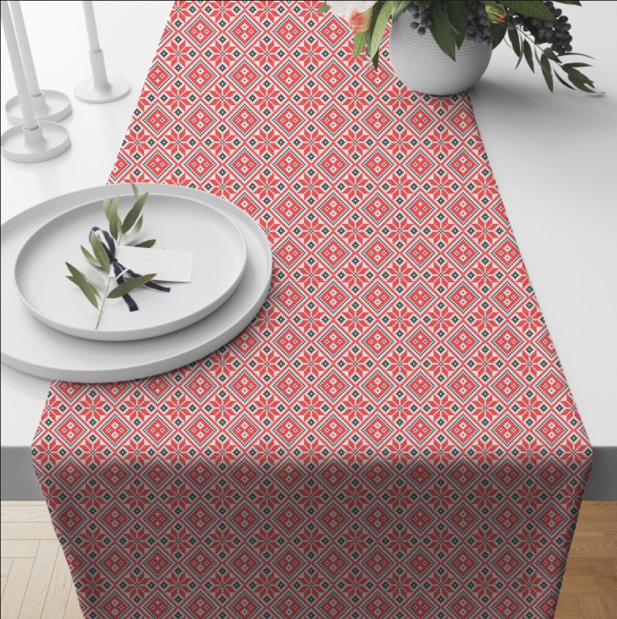 Раннер (доріжка на стіл) з принтом Вишиванка