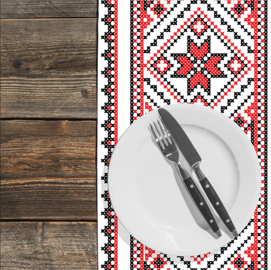 Раннер (доріжка на стіл) з принтом Вишиванка