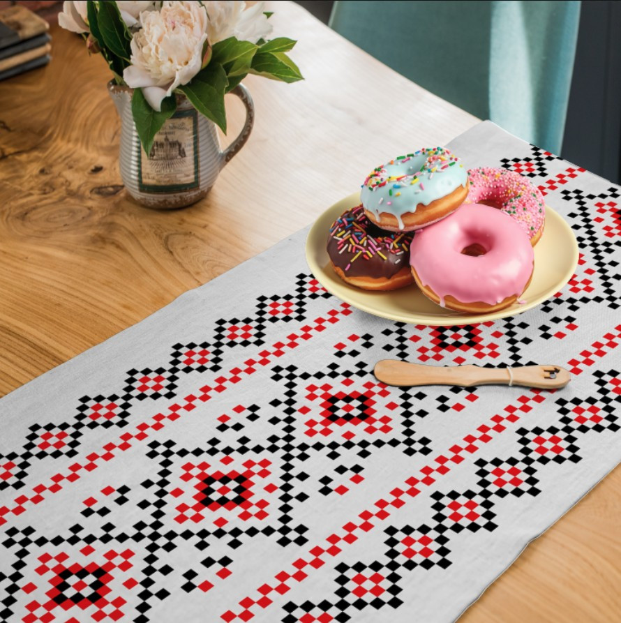 Раннер (доріжка на стіл) з принтом Вишиванка