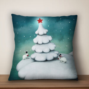 Подушка з новорічним принтом Ялинка в снігу та білі зайці