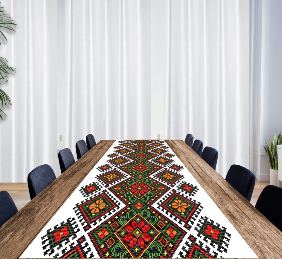 Раннер (доріжка на стіл) з принтом етнічна Вишиванка