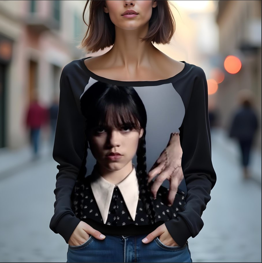 Світшот реглан з відкритими плечима в романтичному стилі з принтом "Кіно: фільм