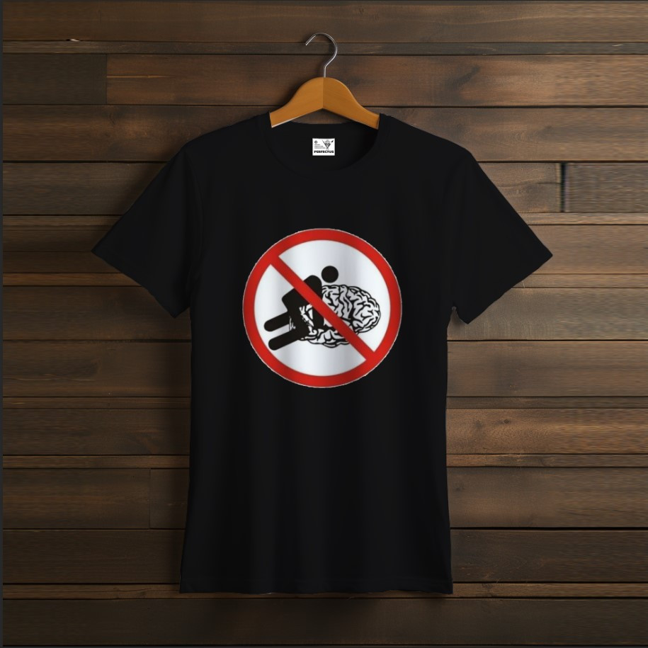 Футболка унісекс з принтом "Чорного кольору