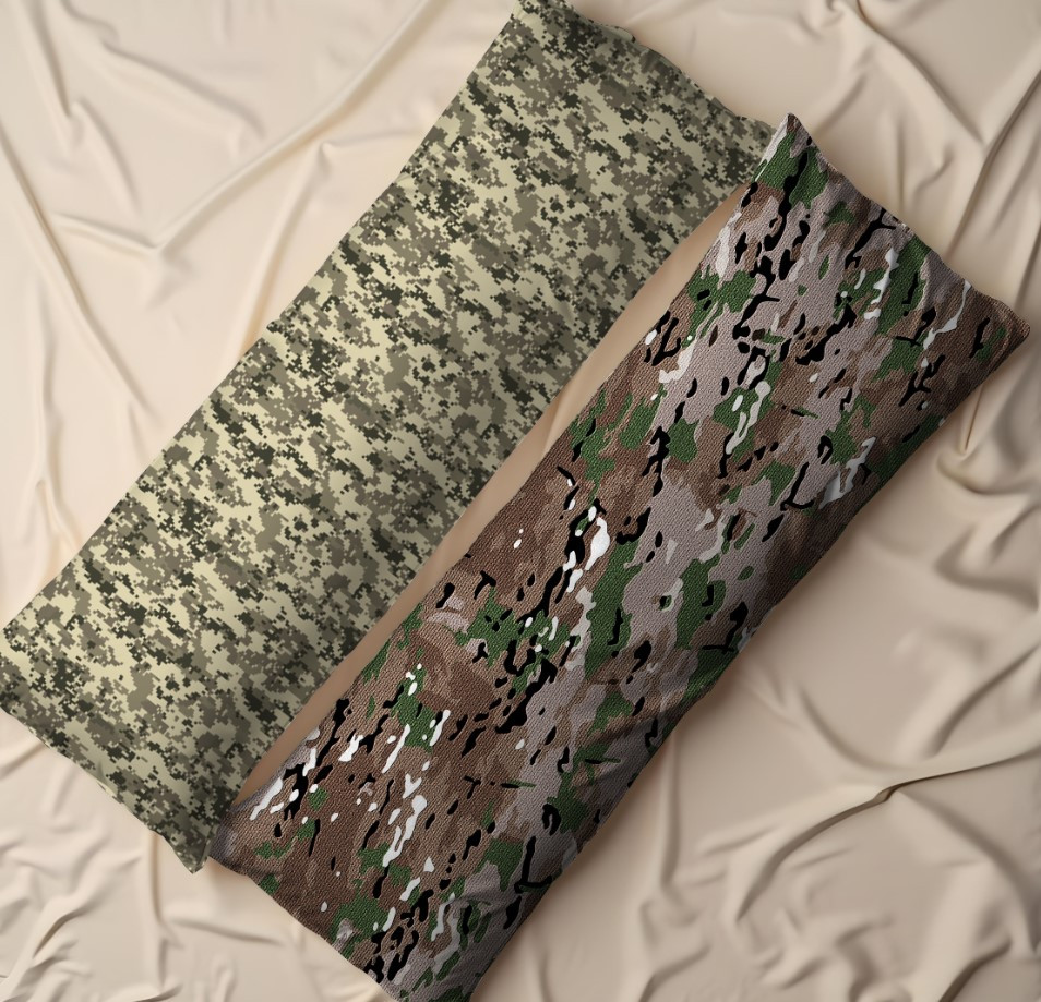 Дакімакура подушка обіймашка "Мультикам піксель"