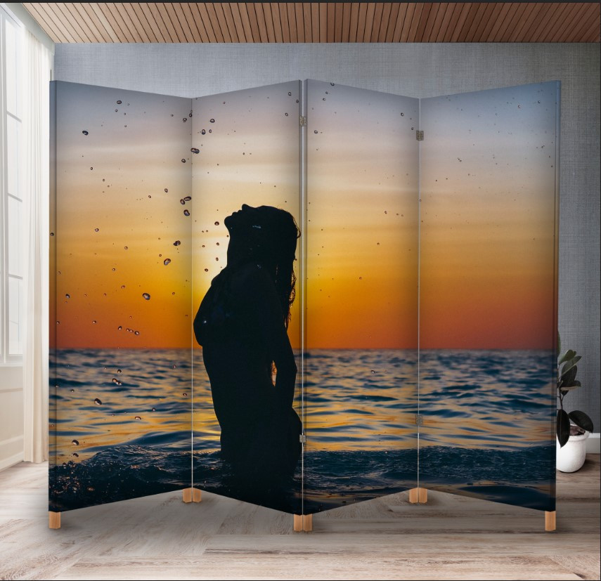 Декоративний екран ширма з принтом "Силует жінки на заході сонця пляж"