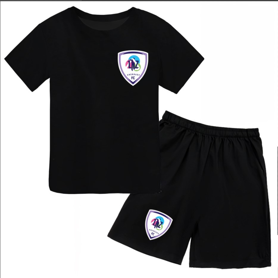 Футболка і шорти