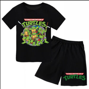 Футболка і шорти