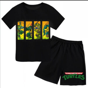 Футболка і шорти