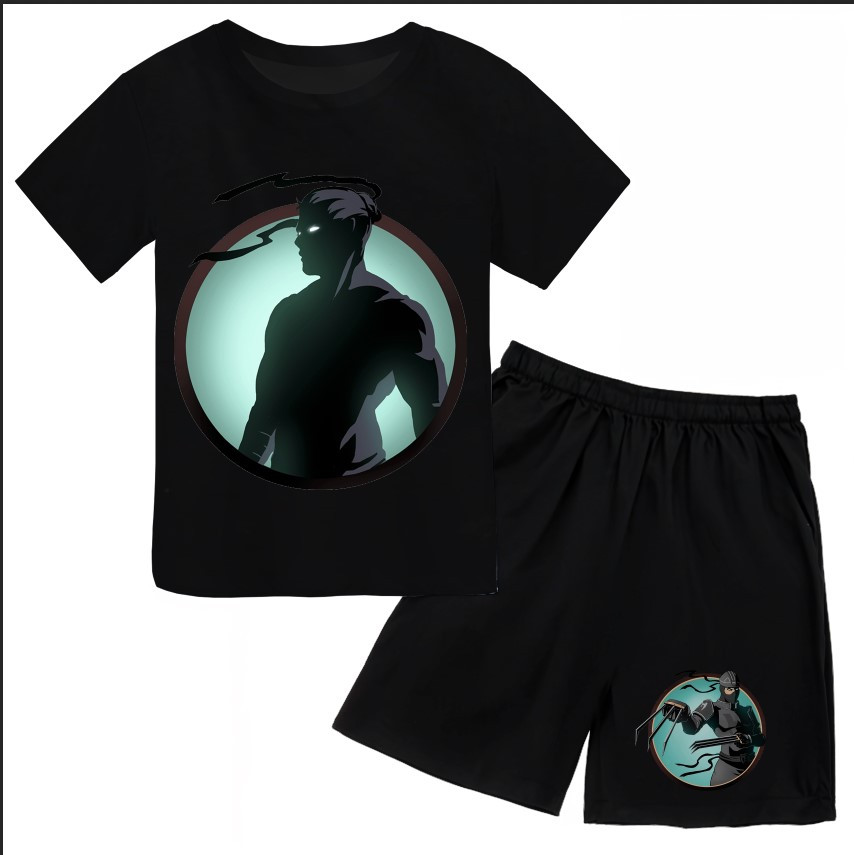 Футболка і шорти