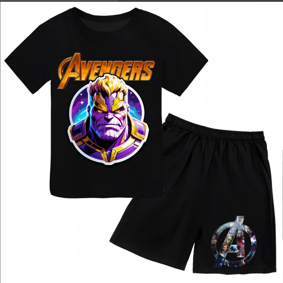 Футболка і шорти