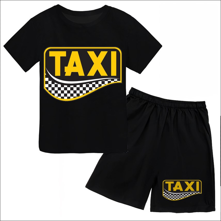 Футболка і шорти