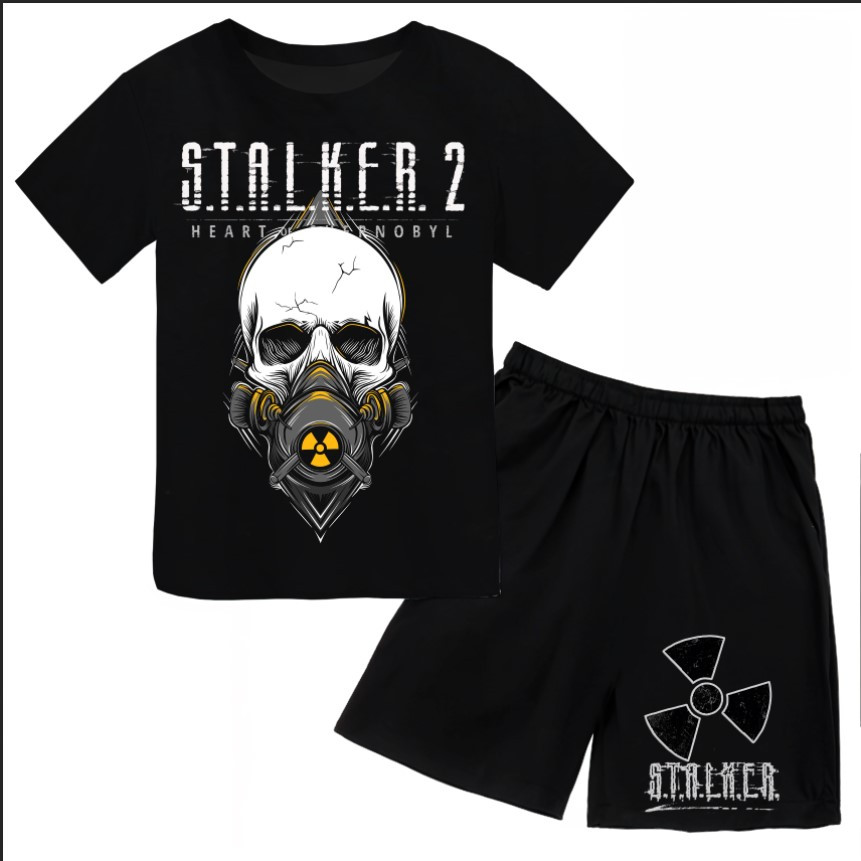 Футболка і шорти