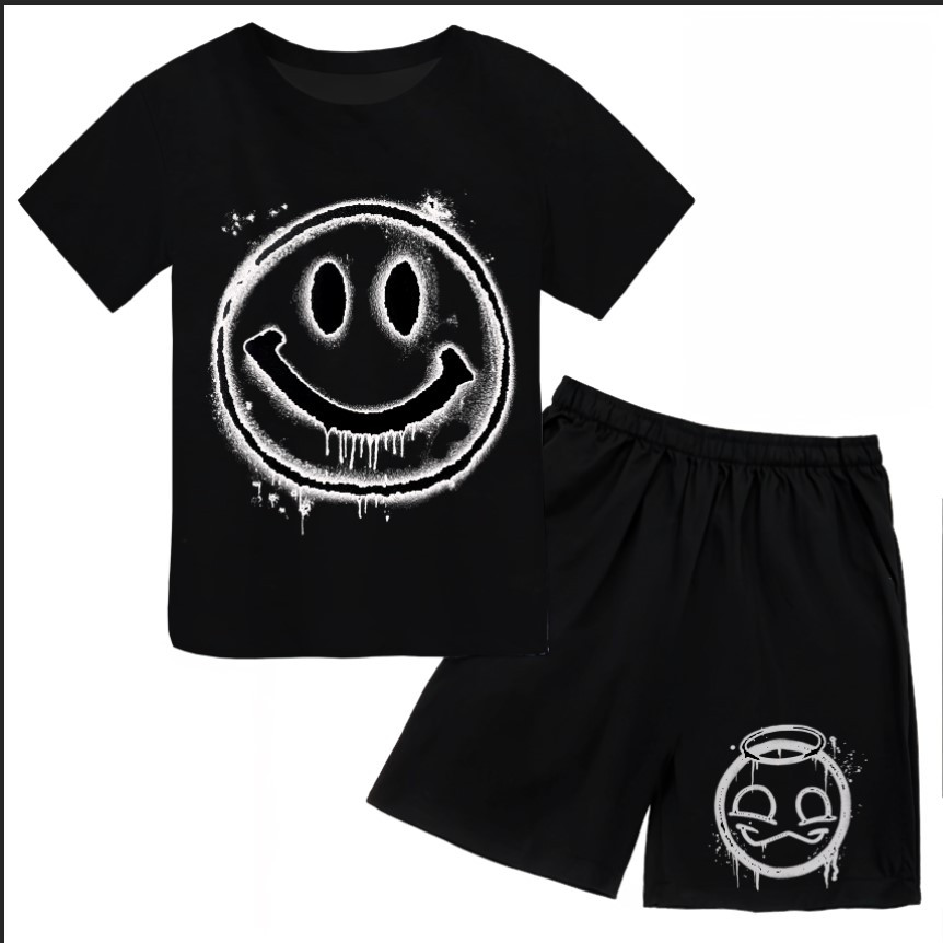 Футболка і шорти