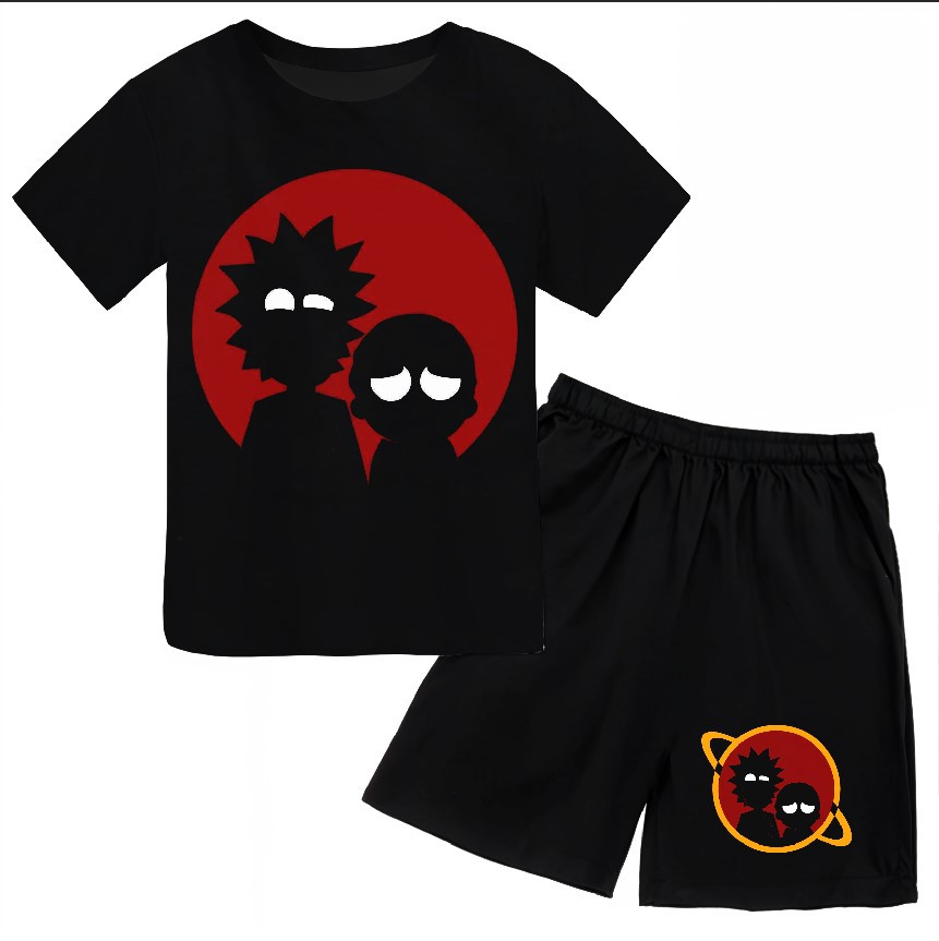 Футболка і шорти