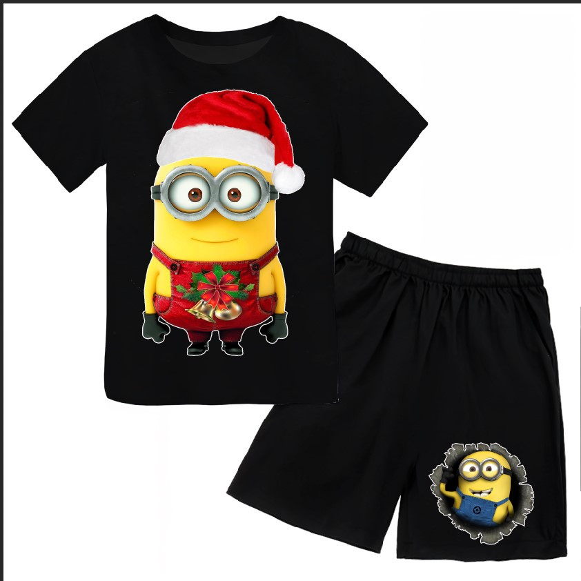 Футболка і шорти