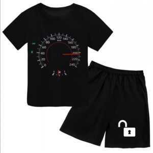Футболка і шорти