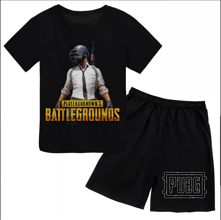 Футболка і шорти