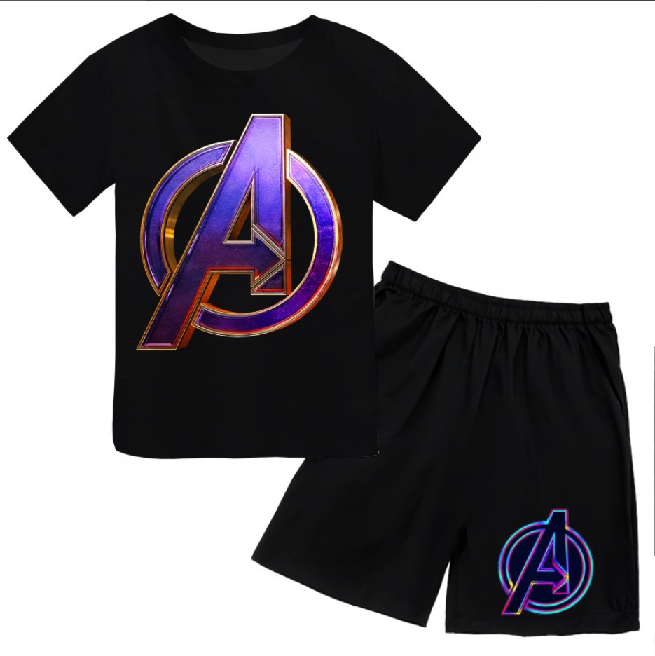 Футболка і шорти