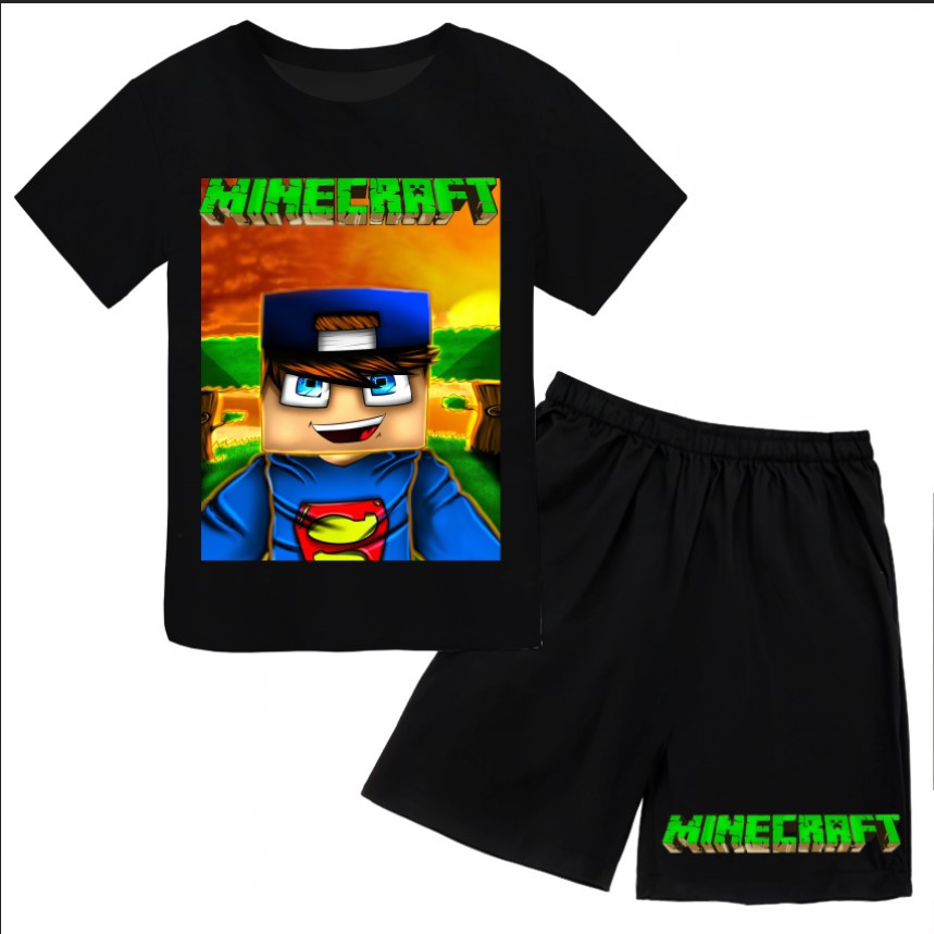 Футболка і шорти