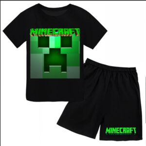 Футболка і шорти