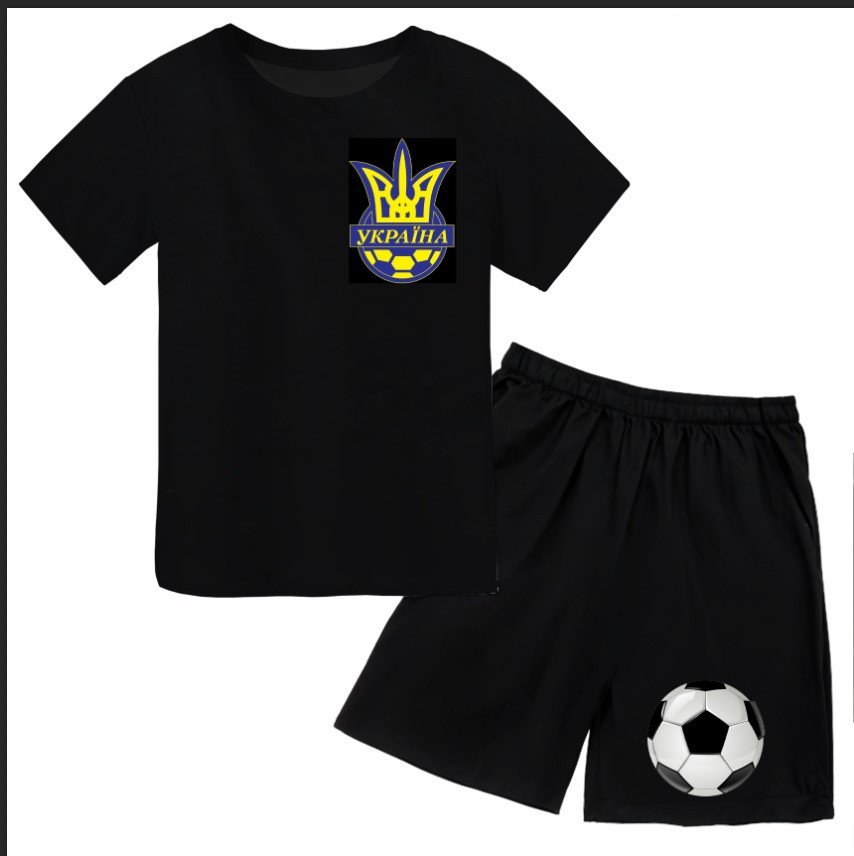 Футболка і шорти