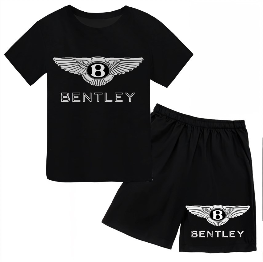 Футболка і шорти