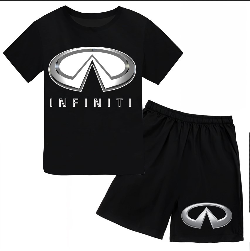 Футболка і шорти