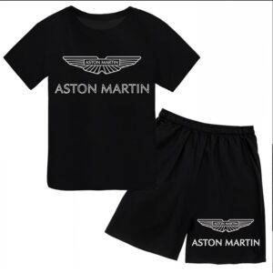 Футболка і шорти