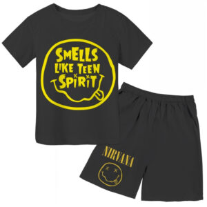 Футболка і шорти