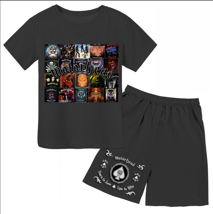 Футболка і шорти