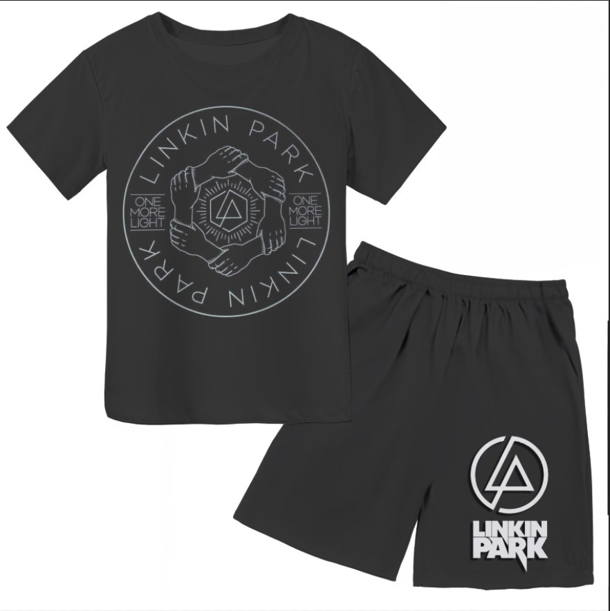 Футболка і шорти