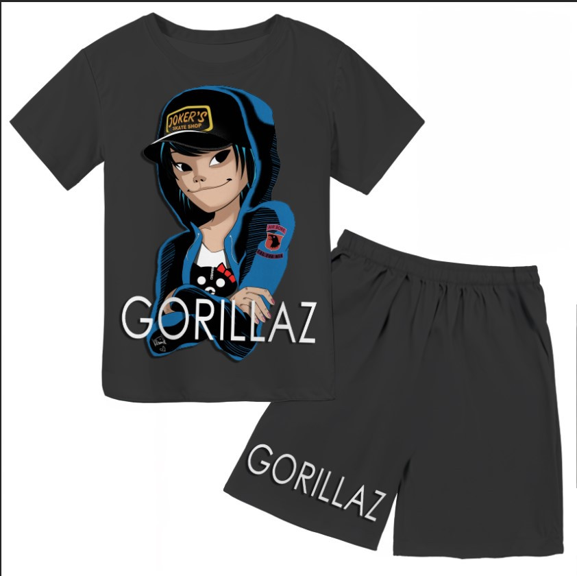 Футболка і шорти