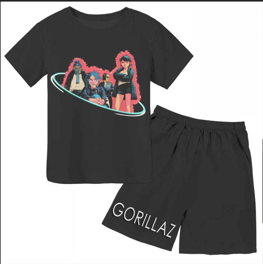 Футболка і шорти