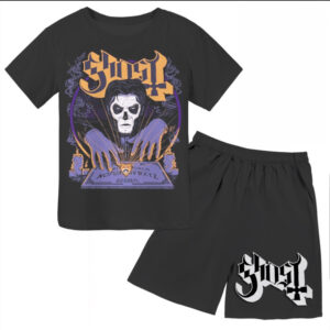 Футболка і шорти