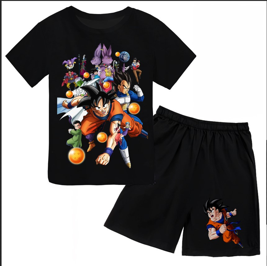 Футболка і шорти