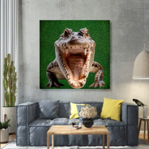 Картина в рамі "Крокодил алігатор зелений фон" панно