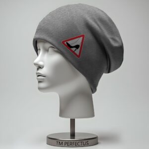 Шапка "Знак прикольний під каблуком" унісекс з принтом ВСІ розміри